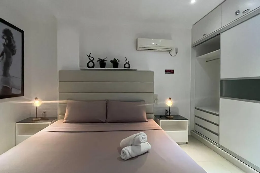 Kandi T2, Breezy 1Br, 9Th Floor. Housekeeping & Netflix! Angeles Philippines